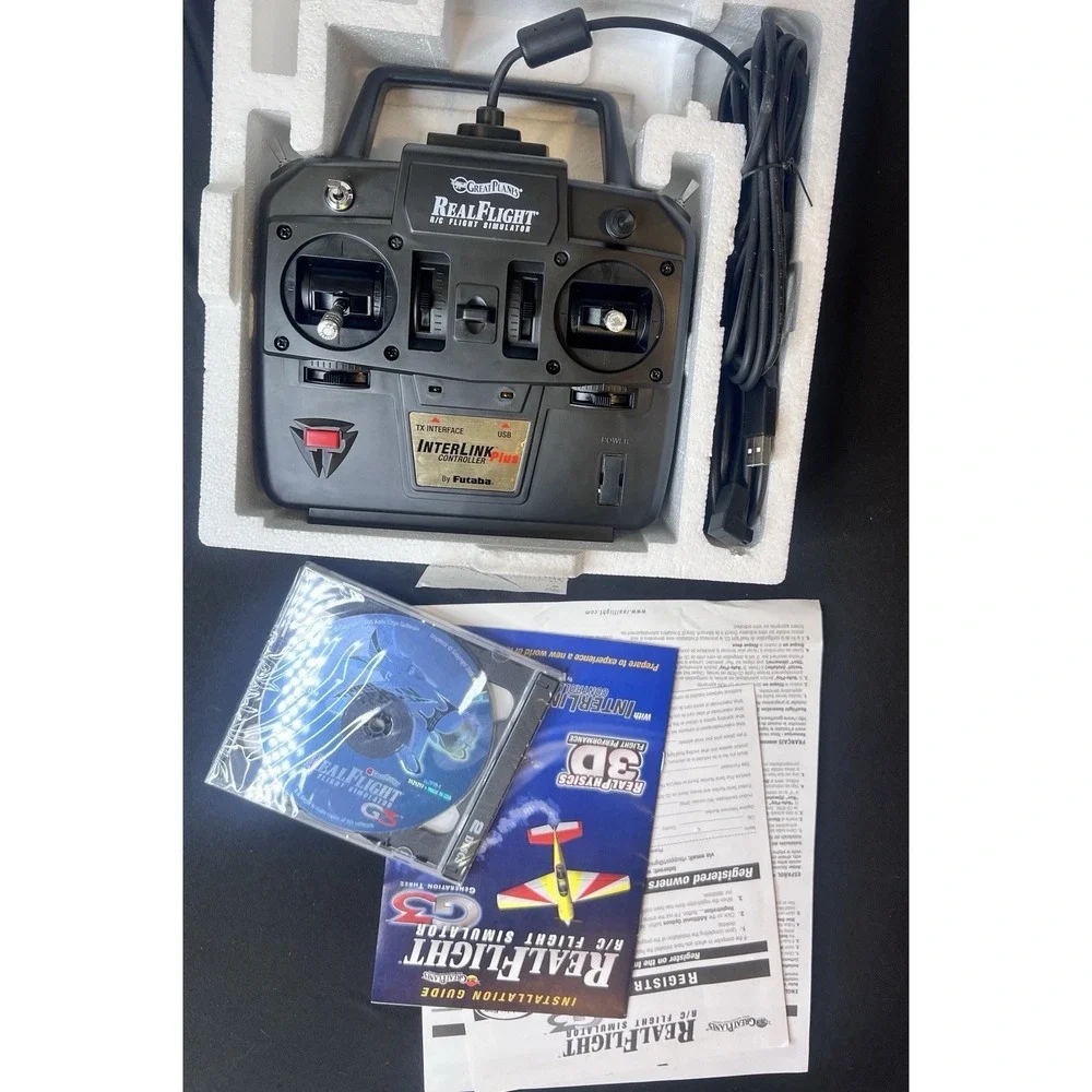 Great Planes Real Flight G3‎ R/C Flight Simulator w/controller & 2 discs